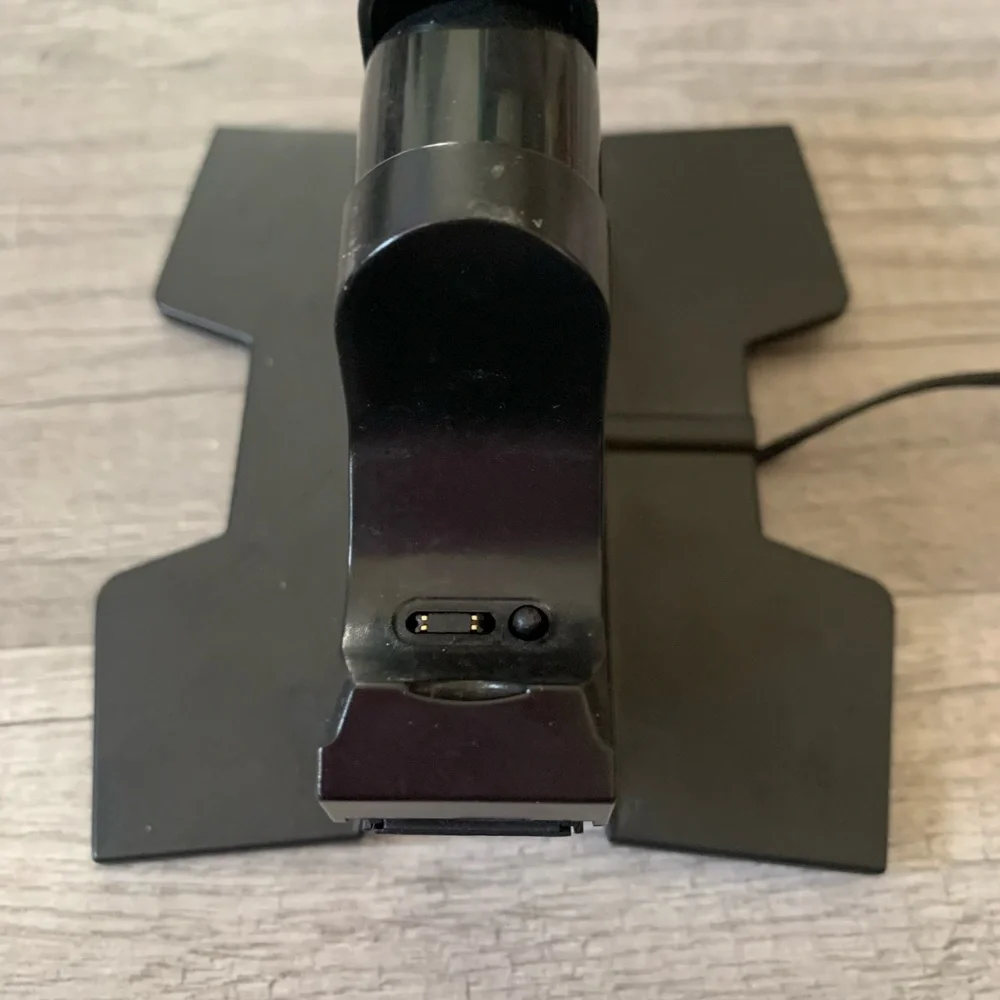N/A sleek black